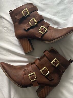 Journee Collection Brown Triple Buckle Block Heel Ankle Boots